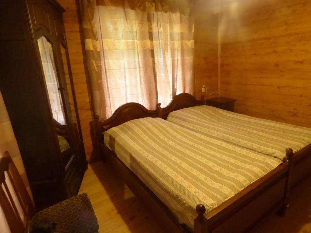 Hotel Hatsvali เมสเตีย ภายนอก รูปภาพ