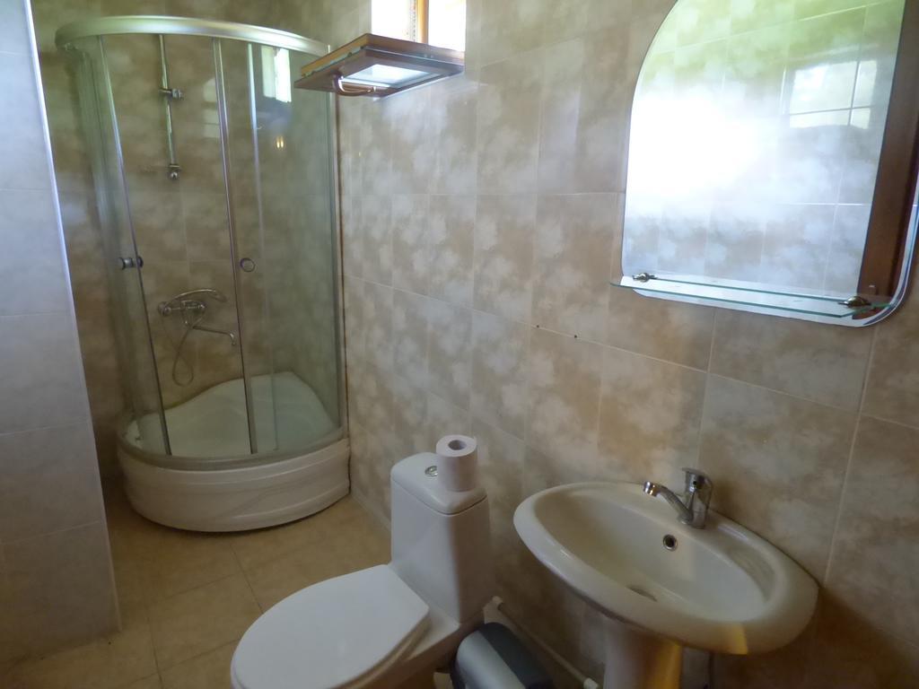 Hotel Hatsvali เมสเตีย ห้อง รูปภาพ