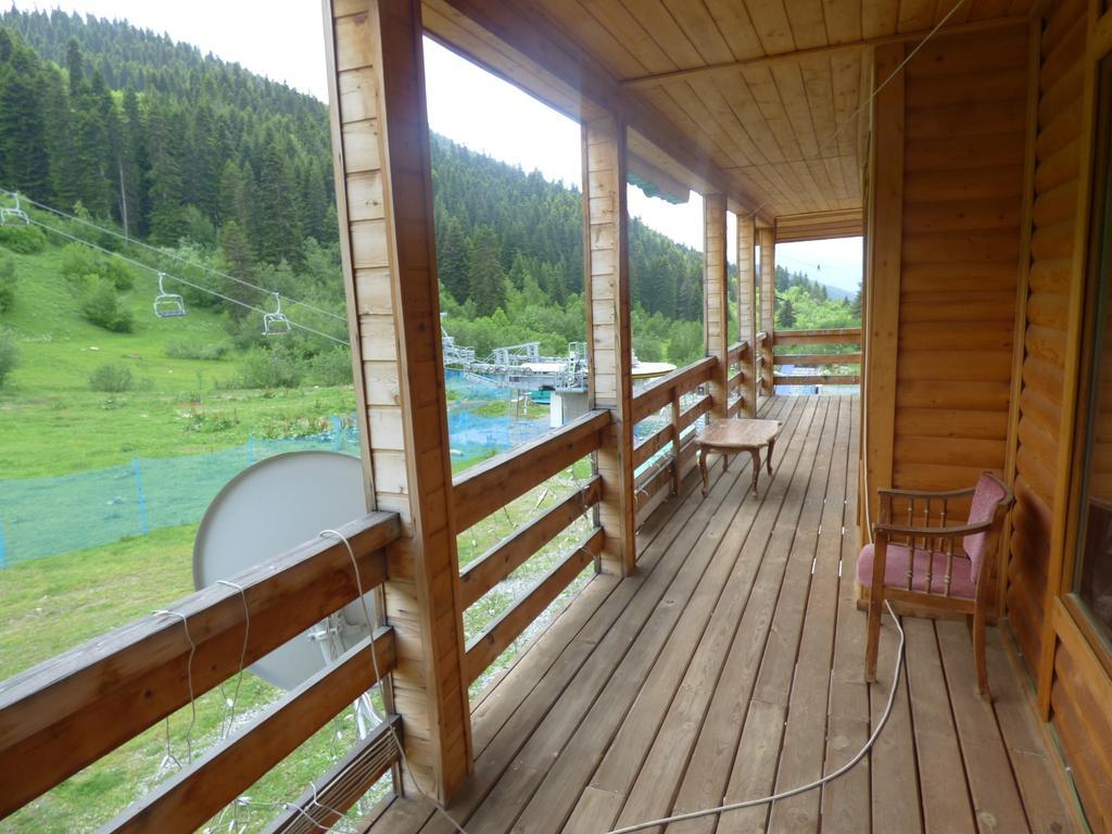 Hotel Hatsvali เมสเตีย ภายนอก รูปภาพ