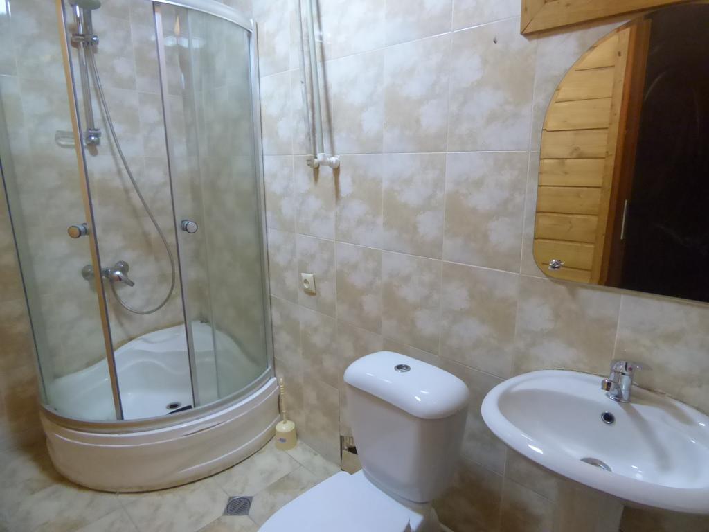 Hotel Hatsvali เมสเตีย ภายนอก รูปภาพ